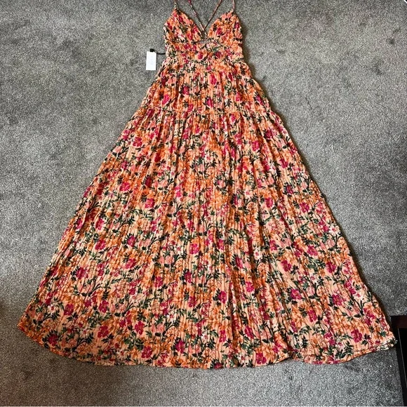 ASTR the label tropics plunge maxi dress in peach fuchsia floral - Picture 4 of 12